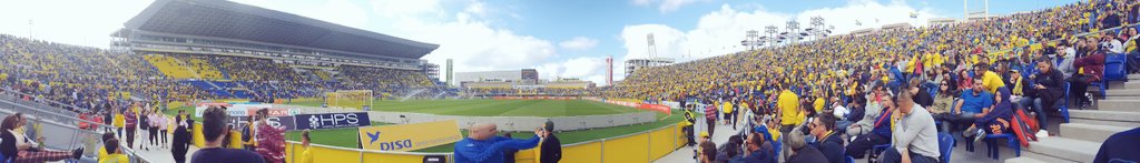 CristinaSP_'s tweet photo. Te echaba de menos 😍💙💛💙💛 #DIRECTOUD #udlp @UDLP_Oficial https://t.co/qHzFsHlOcj