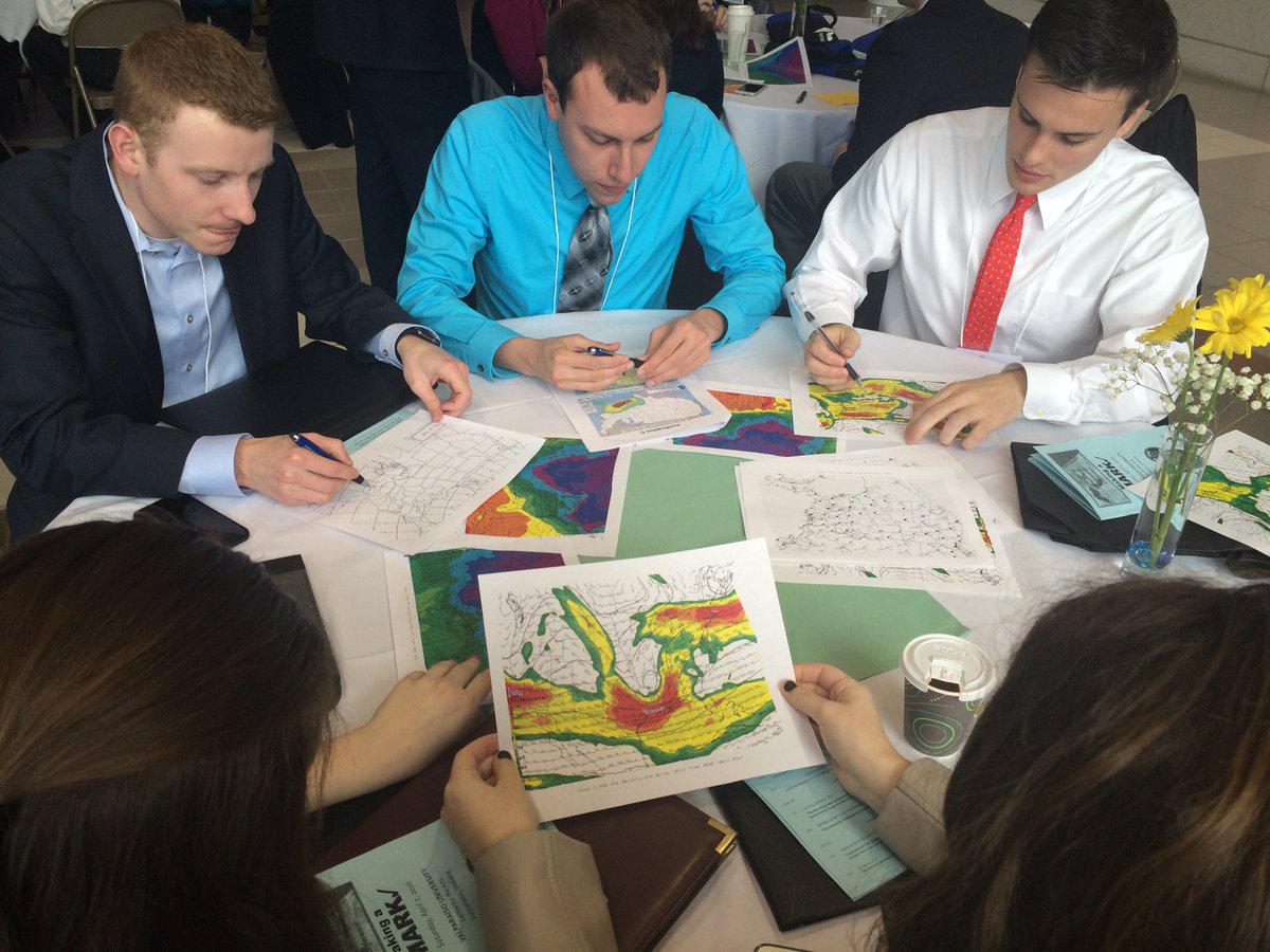 NWI_AMS's tweet image. Interactive Weather Exercise underway! #GLMC2016