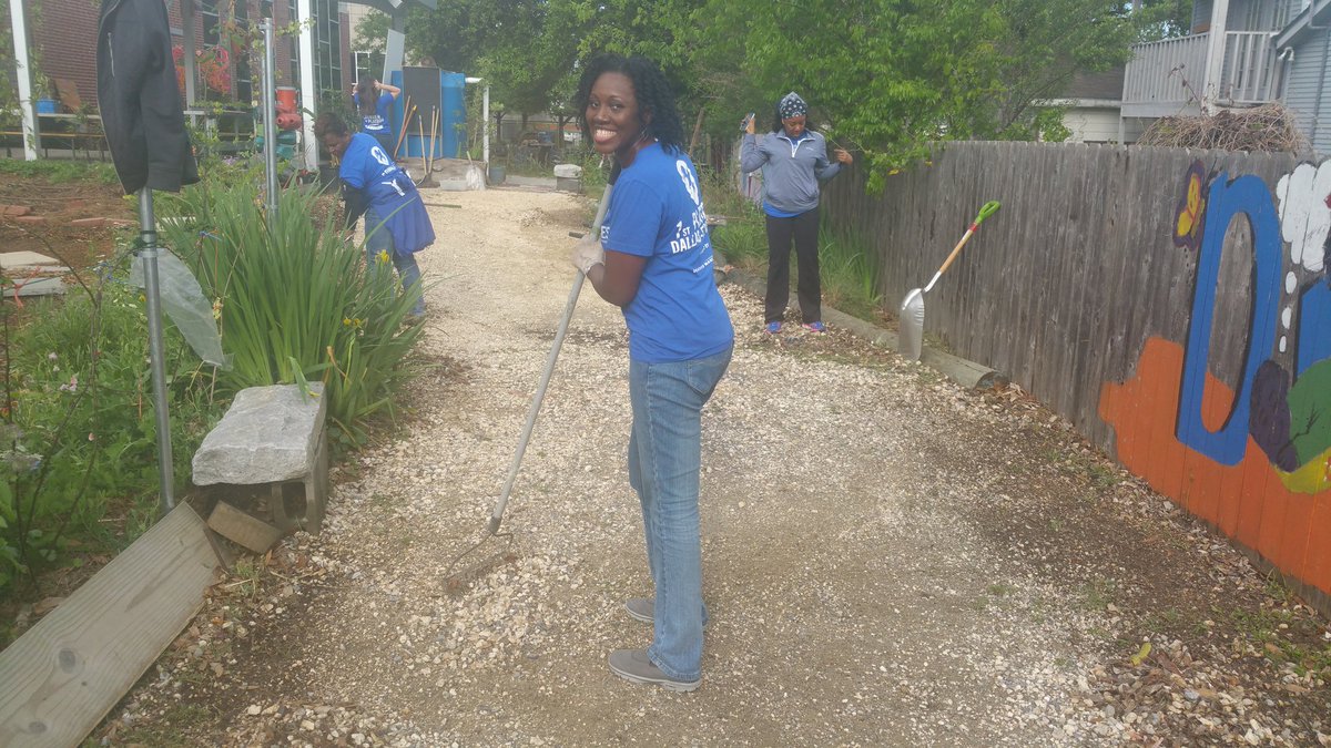 brandys2cents4u's tweet photo. @AttitudesAttire #BootstoHeels Program Director making a difference in NOLA #WVLS #HERMISSION @missioncontinue https://t.co/2izzVqfEyt