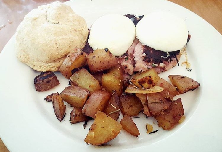 WestThirdStreet's tweet photo. Sometimes you just want to stick to the classics for brunch... Chow down at Quality Food on #w3rdst this weekend! 🍴 https://t.co/Zcx2Q8fWOX