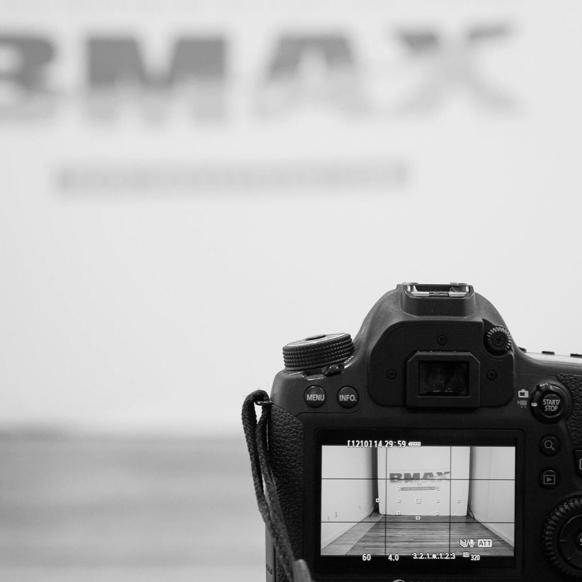 BMAXStrong's tweet photo. NEW WORKOUT VIDEO released TODAY https://t.co/vESmv0LRzu. #BMAXstrong #BMAXlife #preparetoactivate https://t.co/ESWXzX6koI