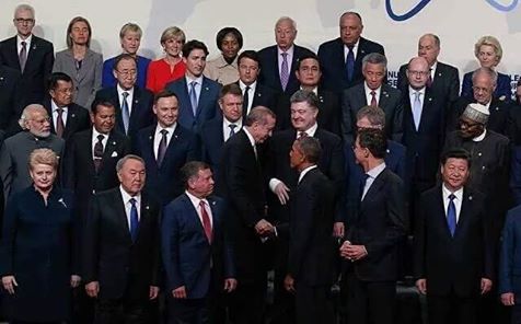 Berattsss's tweet photo. #Dunyalideri #RecepTayyipErdogan #worldlider https://t.co/xeKOnjyiAC