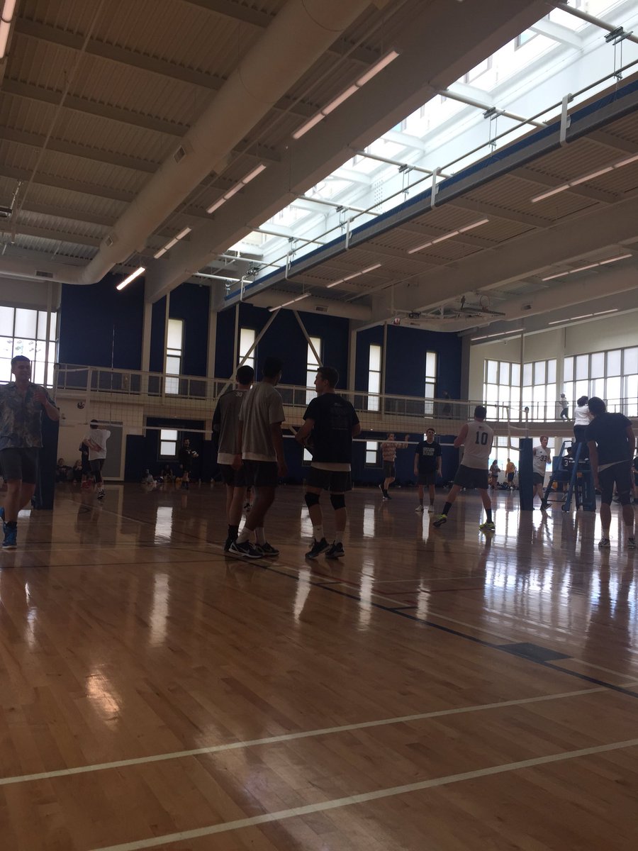 psumcvball's tweet photo. Warm ups are underway here in IM. PSU takes on RIT in 3 mins!!!! Player to watch: Joey F. sporting only one chain https://t.co/67Jdcx57OA