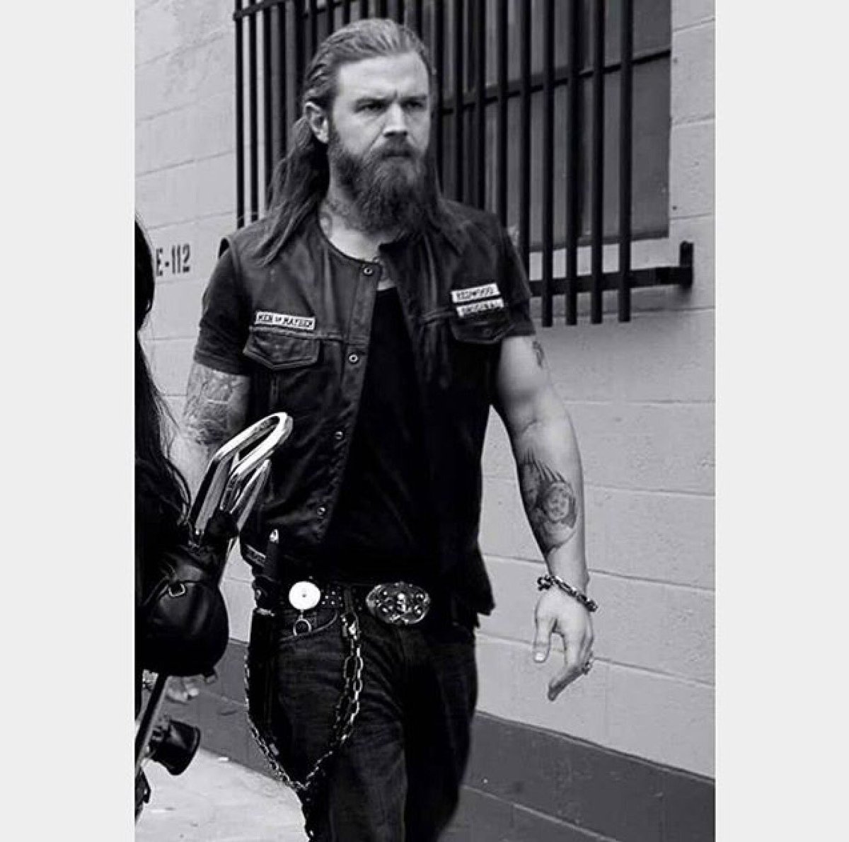 Re-watching Sons of Anarchy & falling in love with Opie all over again ...