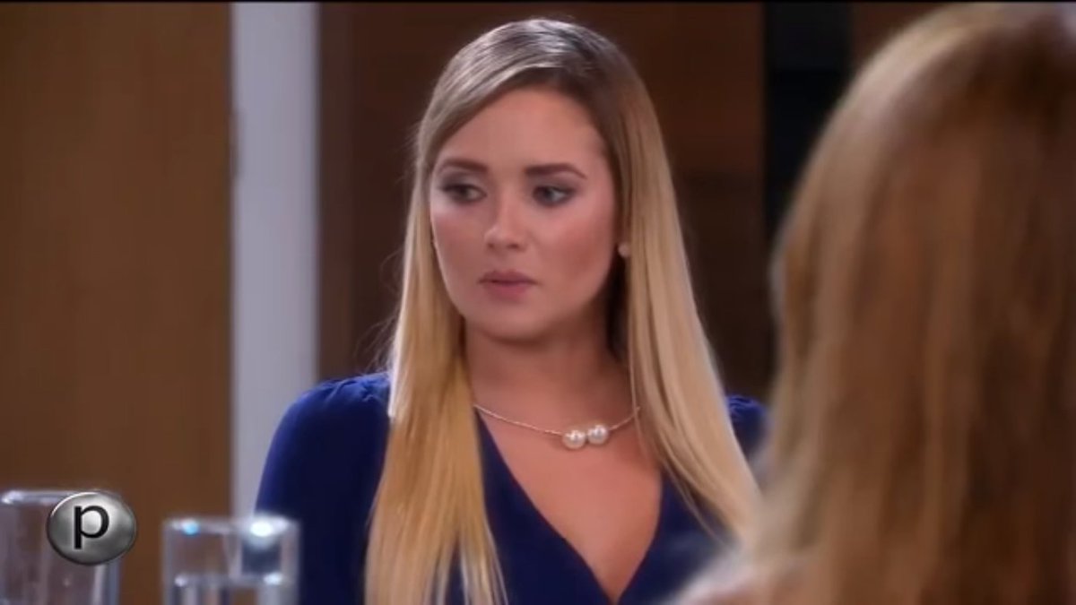carito_rbd's tweet photo. Fernanda @Kimy2Ramos #Cap114 https://t.co/Wuq3zelZVx
