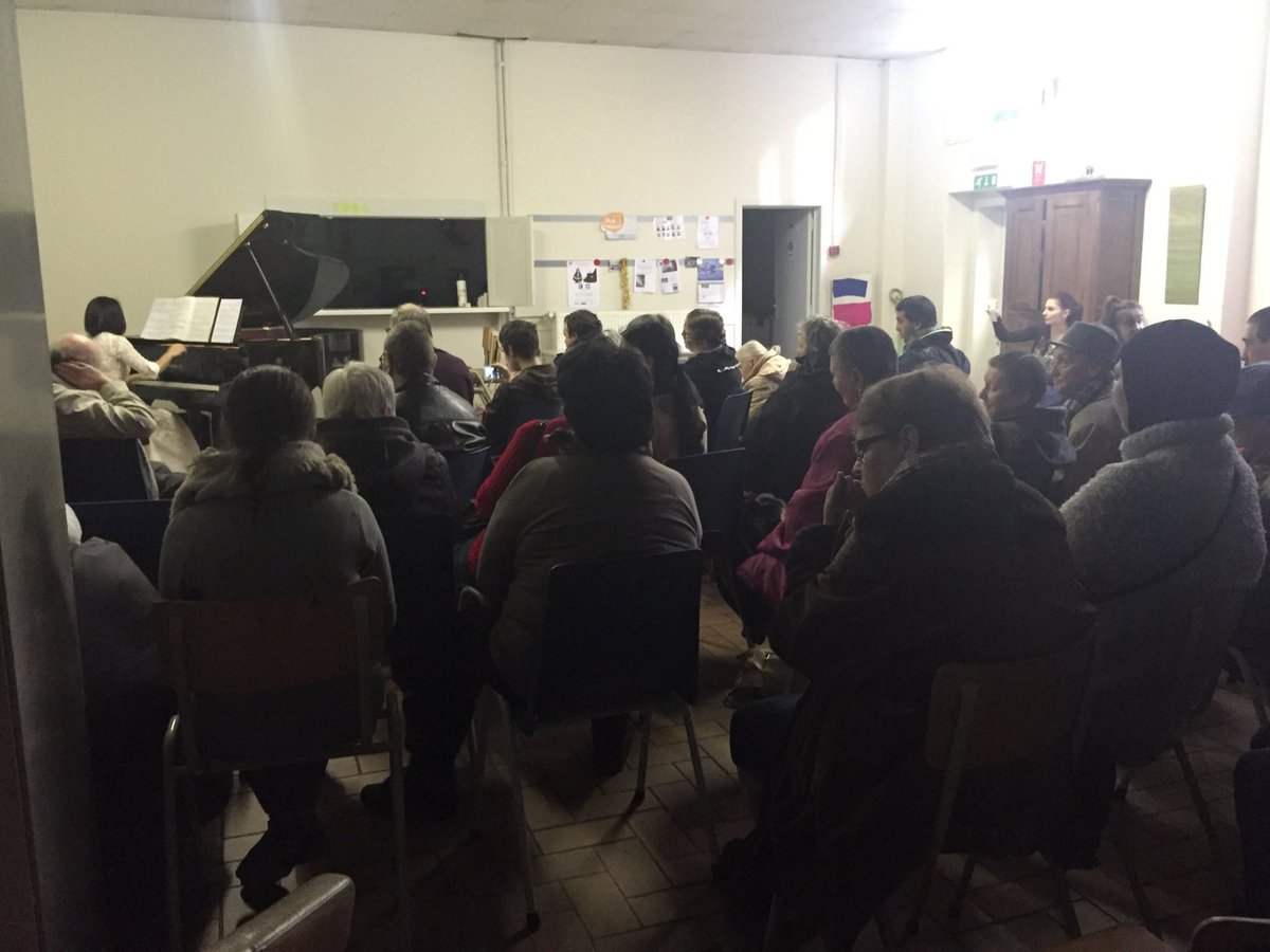 CYuFen's tweet photo. A concert in a center for people with troubled mind. The feedback form these "unusual audiences" was surprising https://t.co/sJgwpSfIjQ