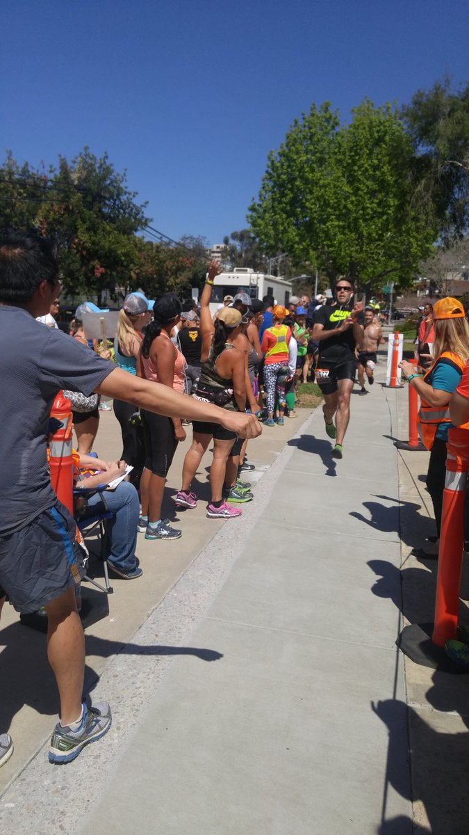 VarietyRagnar's tweet photo. 11:41 and Andrew is done having run over 25 total miles in the race, congrats! https://t.co/dW2mJUxsUk