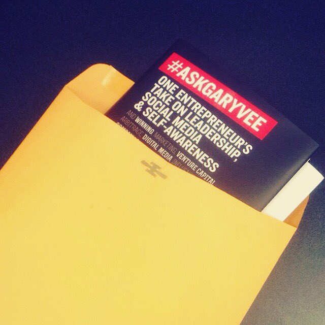 ScintillateMG's tweet photo. Our #AskGaryVeebook winner is getting theirs now! Screen shot this &amp; tweet me why u need a free copy of #AskGaryVee! https://t.co/OvtgFAm4kL
