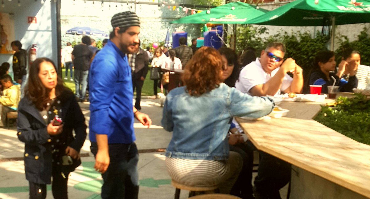 Estamos listos para otro #FelizSabado de familia y amigos en #TuCasaAlSur vente! eres el ingrediente principal!!!