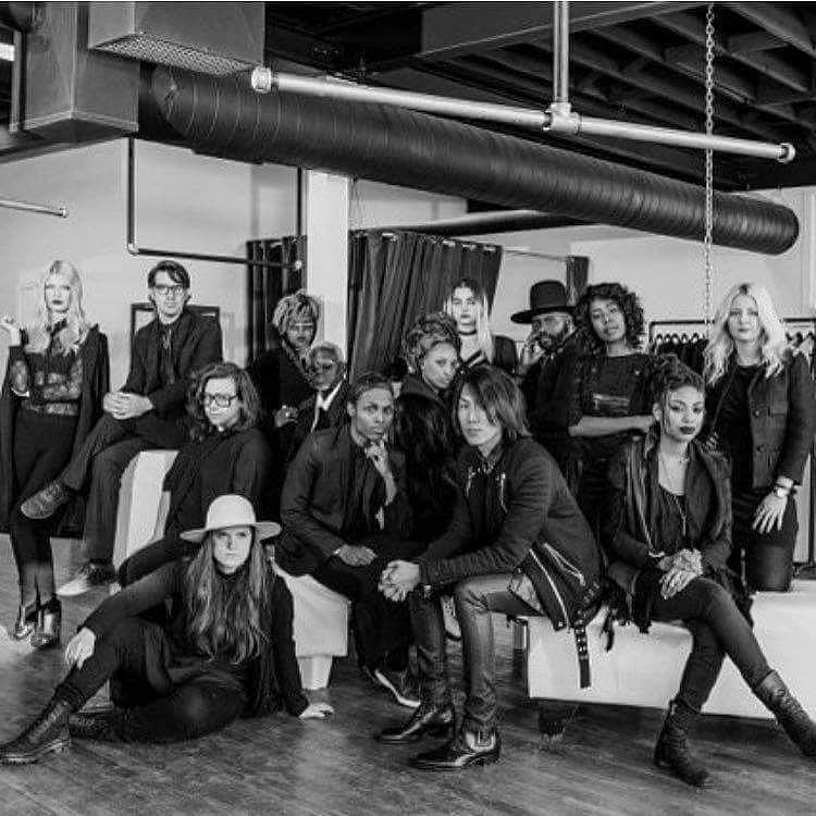 jondones's tweet photo. How would you like if I came over w/ my clique.
#detroit #ditnb https://t.co/zAOfTiLZWB https://t.co/1DC6GWdqzE