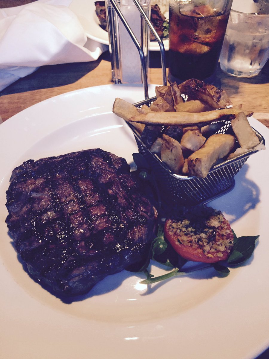 marcalmond7's tweet photo. @Leedsblackhouse wow steak was to die for!!! #noroomforpudding https://t.co/0TgztIb4QK