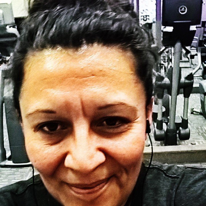 jst4theo's tweet photo. Slow progress sometimes. Still at it tho! #squats #deadlift #lunges are all favorites. https://t.co/gDK9ps6BzS