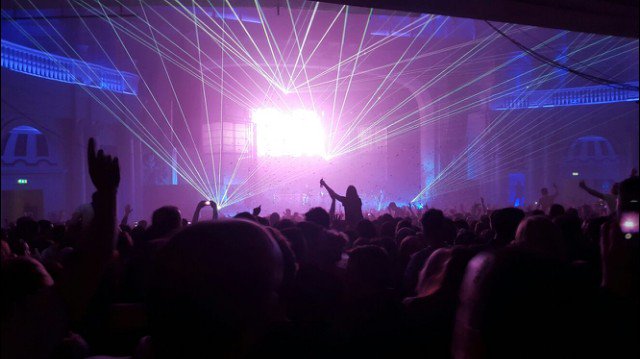 NomNomBBQ's tweet photo. Sigma was epic tonight @O2academybrix, total sensory assault &amp; bass that made my neck fuzzy 👍👍👍 #SigmaLDN @sigmahq https://t.co/ttiveKhkO0