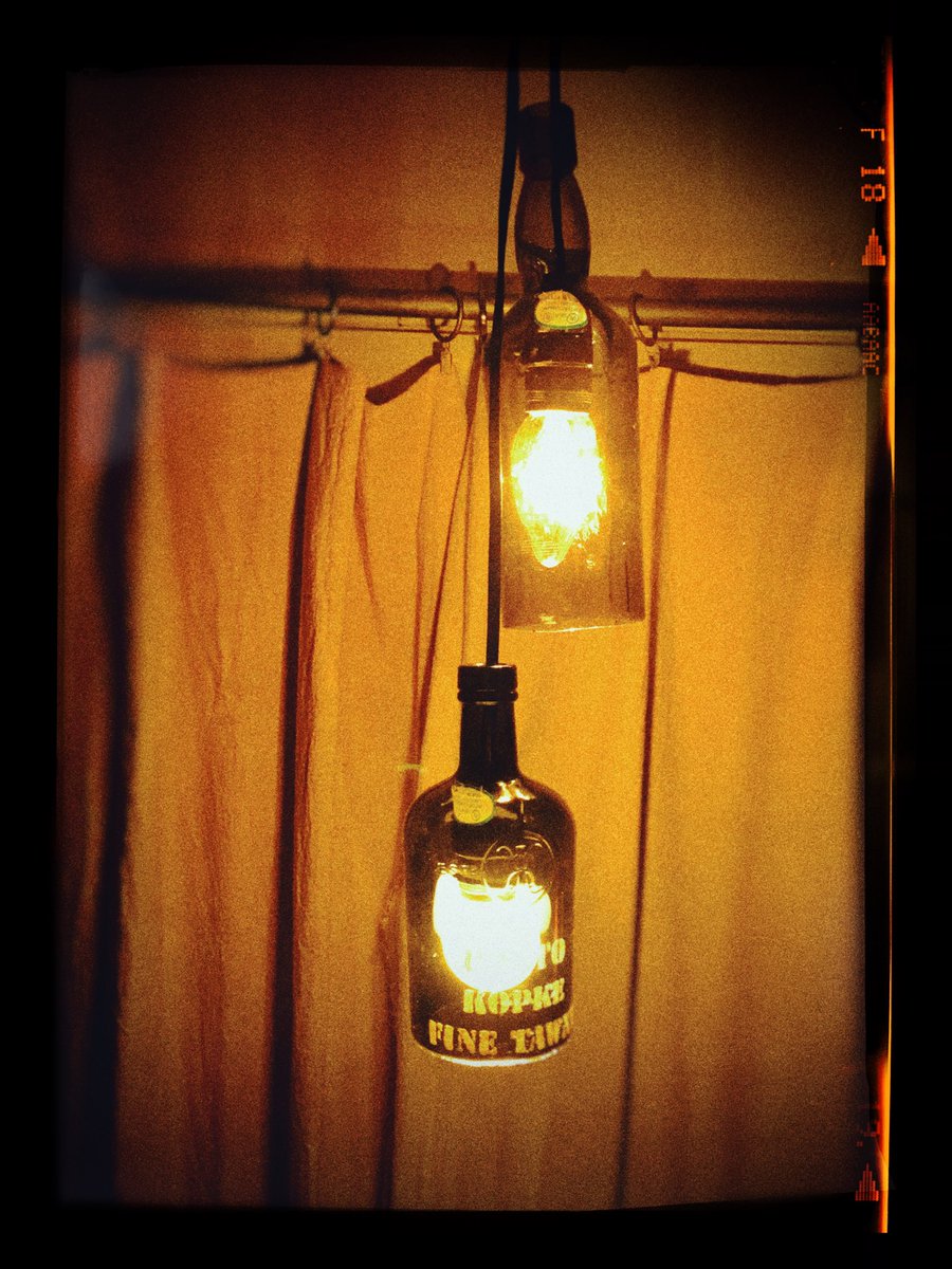 electricnimbus's tweet photo. Been making lamps from Scotch &amp; Port bottles! https://t.co/6qAB8oSlLe