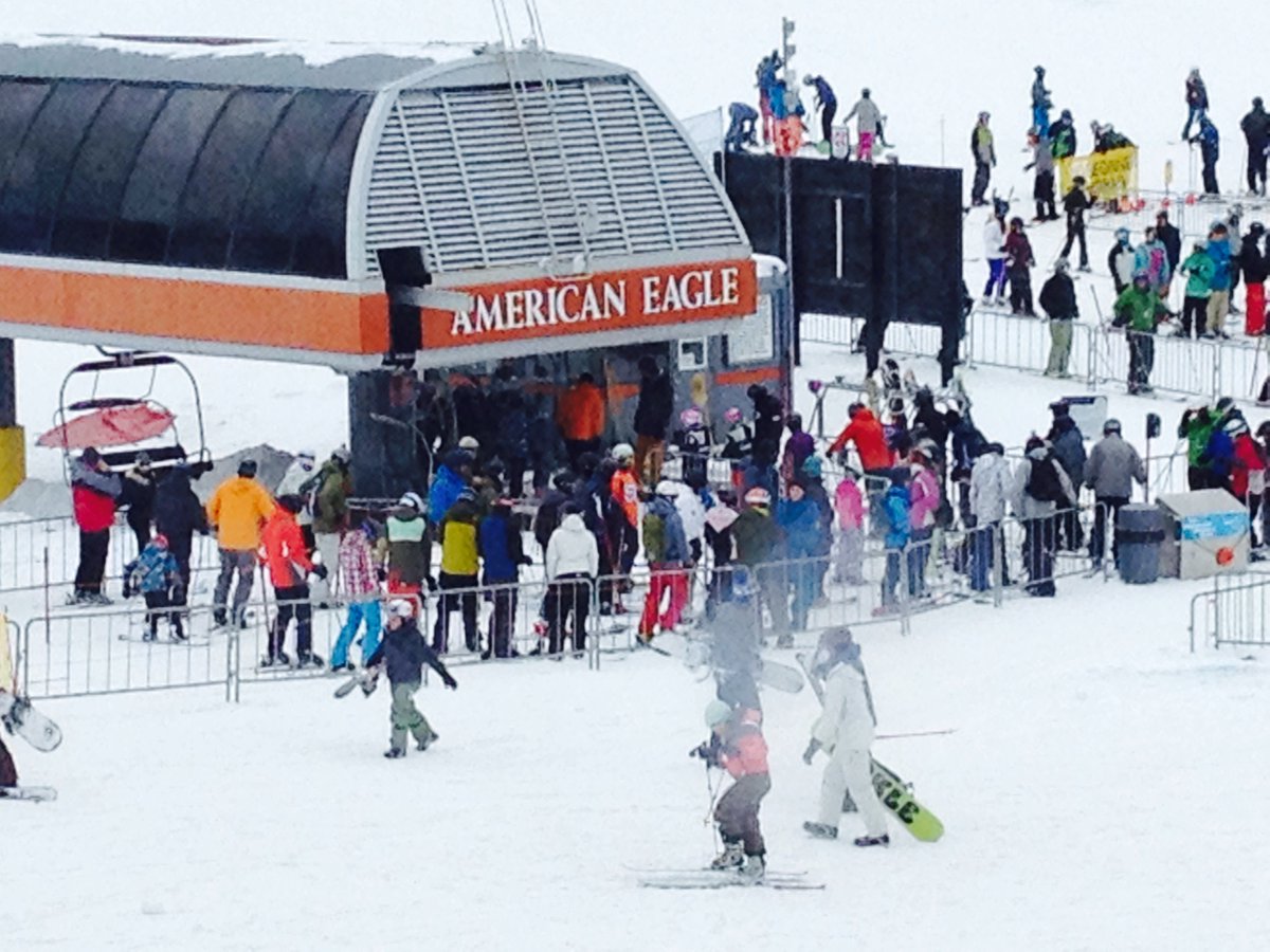 CopperCondos's tweet photo. Did you hear? Copper Mountain extended its season! https://t.co/BclTzGmuxL https://t.co/X27pktxCv8