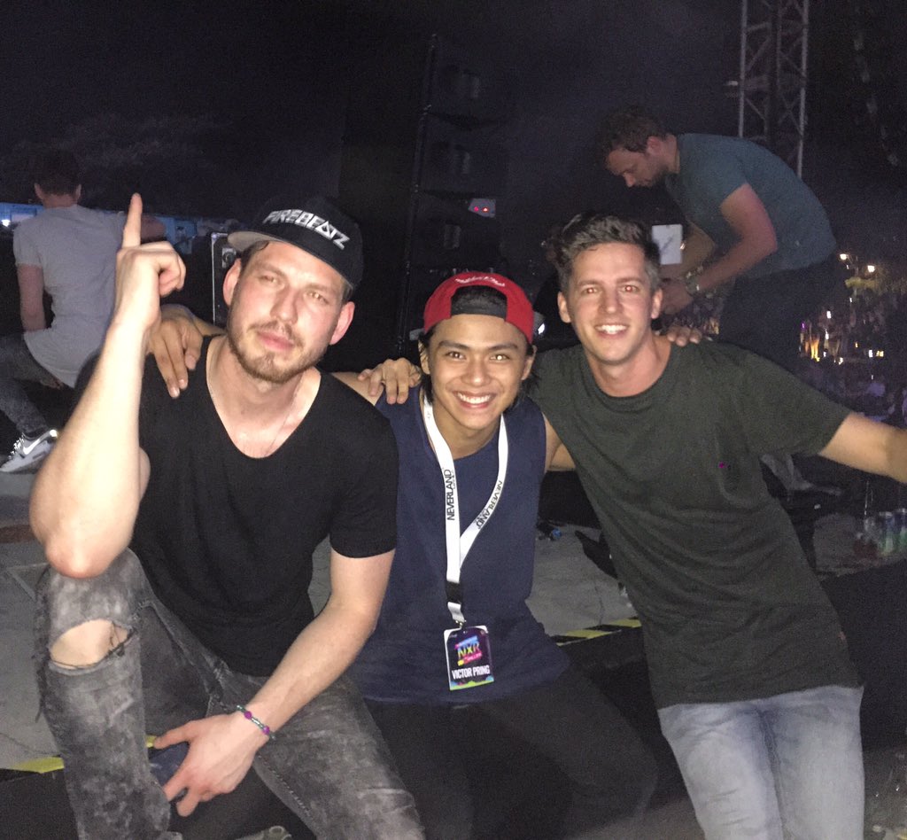 IamVictorPring's tweet image. Beast X @firebeatz at #NeverLandManila • #RaveolutionPH #the_sneakpeek #mitchellness #MitchellAndNess #FHsquad