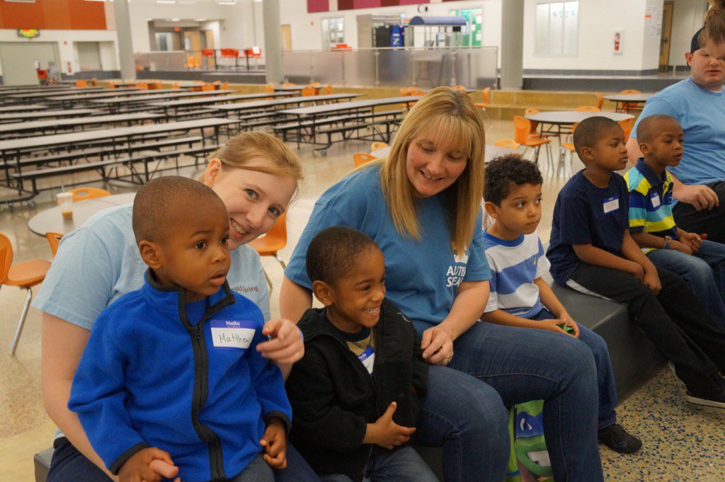Teacher volunteers (Autism Awareness Day)
