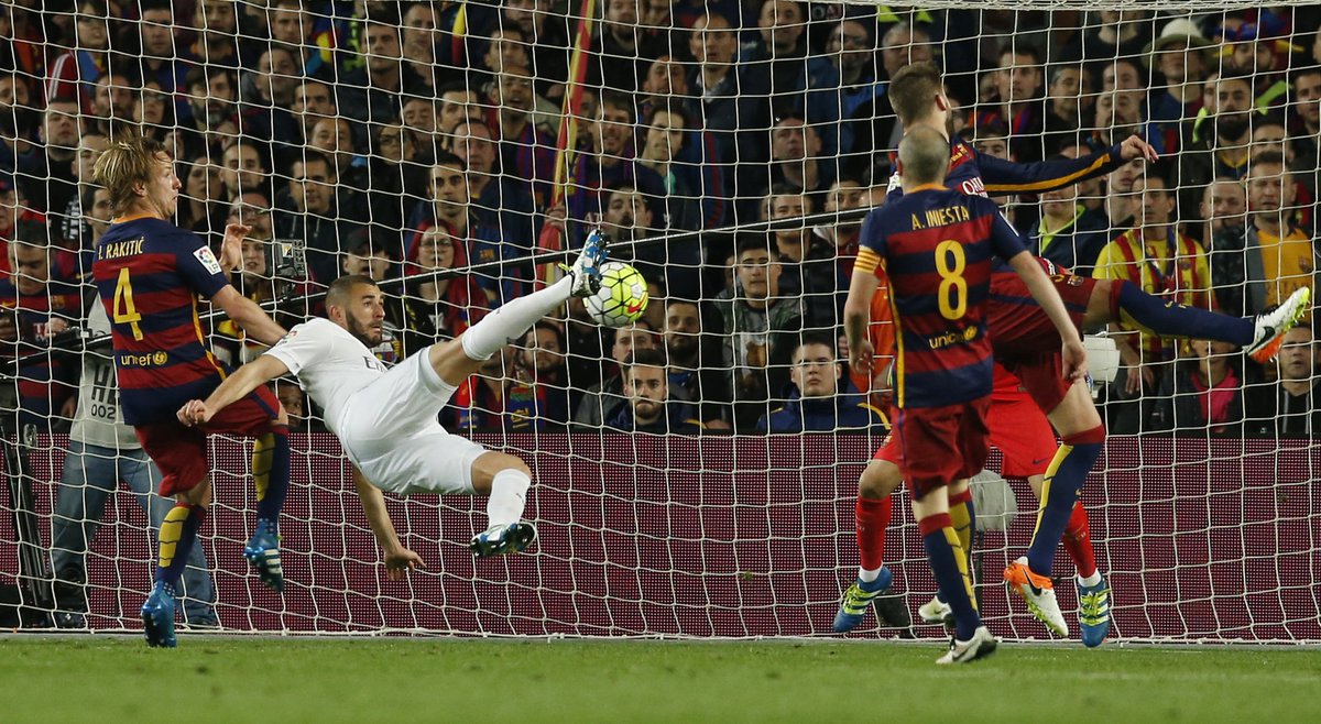 abc_deportes's tweet image. Final del partido: Barça 1-2 Real Madrid w.abc.es/7nj20v #ElClásico #directo