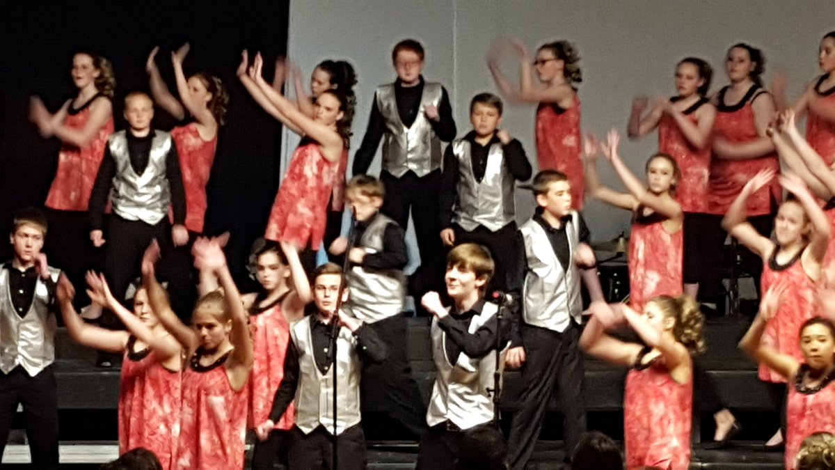 WBTimes's tweet photo. Swing Show! . . . With #JiveWired https://t.co/yycaPOPcIn
