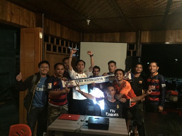 Klah mnang itu sm sj yg penting tali silturahmi antra komunitas ttp terjaga. #HalaMadrid  #Vamos <a href="/PenyaMadrid_ID/">Peña Madridista Indonesia</a>