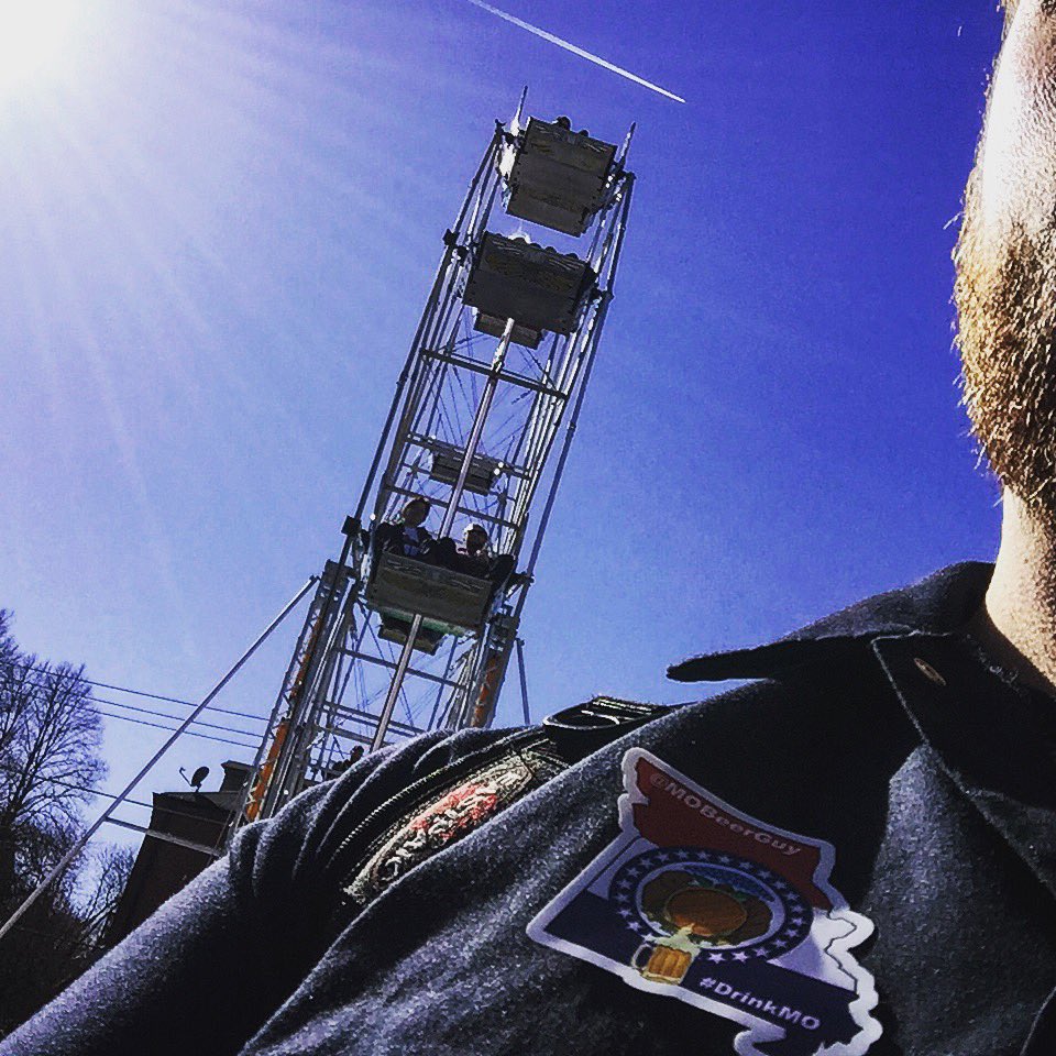 MOBeerGuy's tweet photo. There is a Ferris Wheel! ๐ป @4HandsBrewery #lupulin2016 https://t.co/DB6DoSguxb