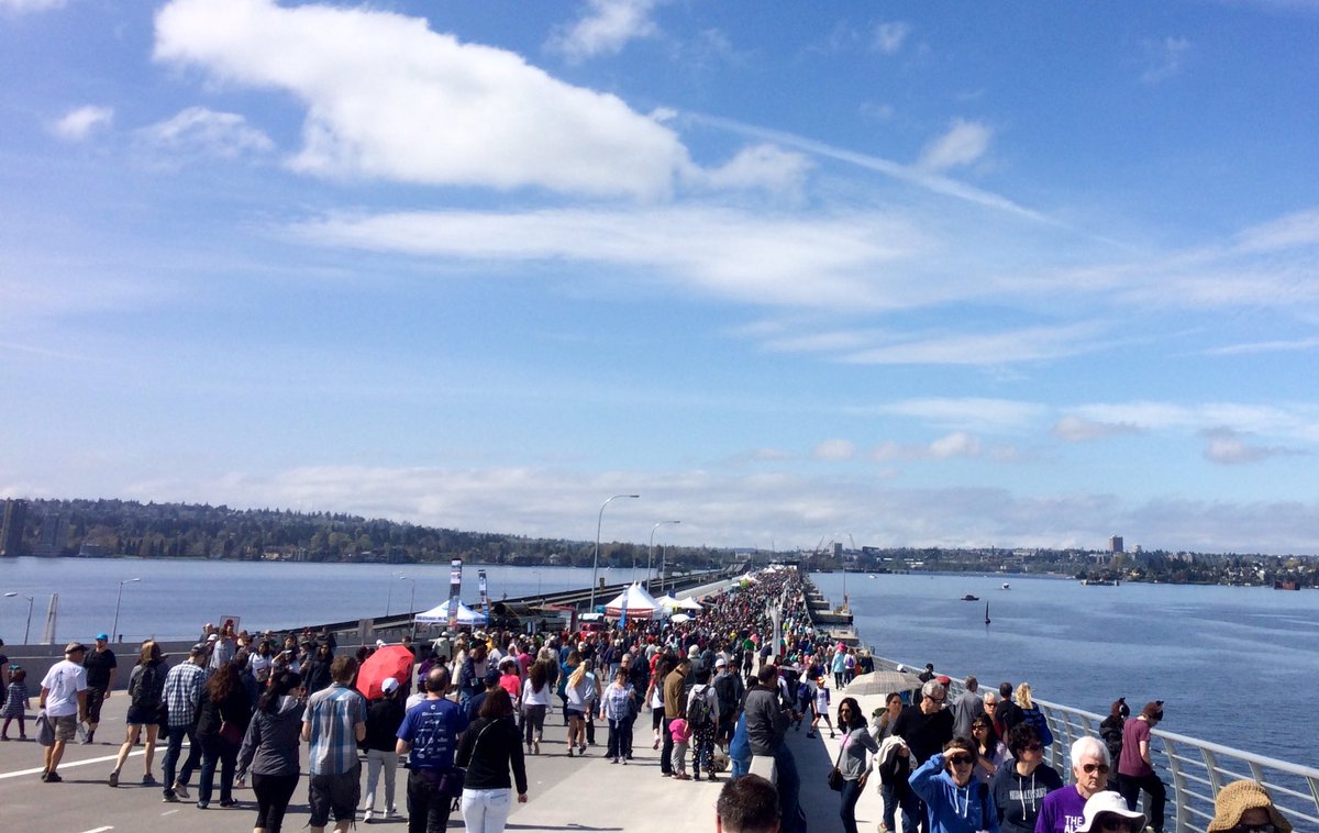 9outham's tweet photo. Grand opening of the world's longest floating bridge @wsdot_520 @wsdot https://t.co/CTaFv3C29a