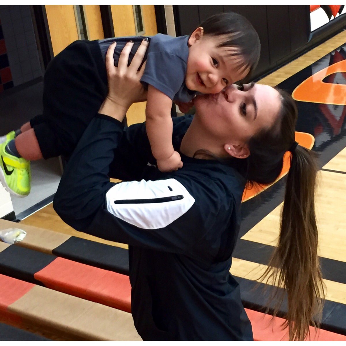 evgellobato's tweet photo. My most loyal fan. I'm so in love with this boy! #AuntieEv #BabyBeck #ColbyKansas https://t.co/iOkzSEi3Uf