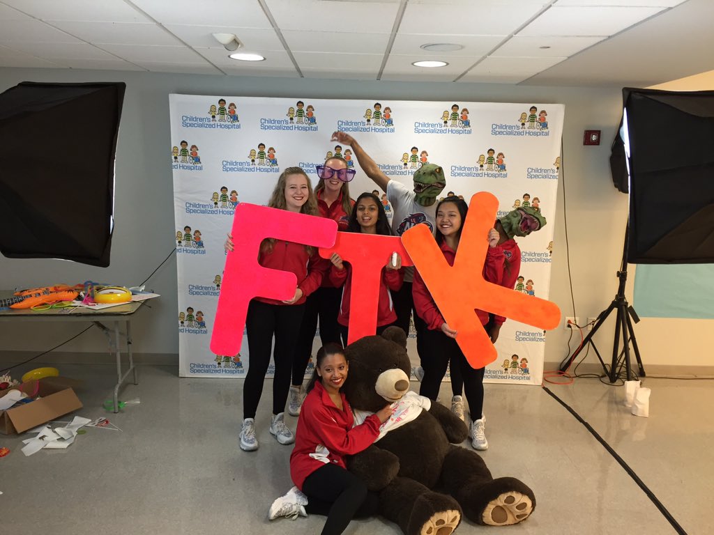 HumbyHumberto's tweet photo. 6 more Hours to go @HighlanderThon come out support and donate #fightingformiracles @NJIT @NJITResLife @AlumniNJIT https://t.co/JGktmAvvNd