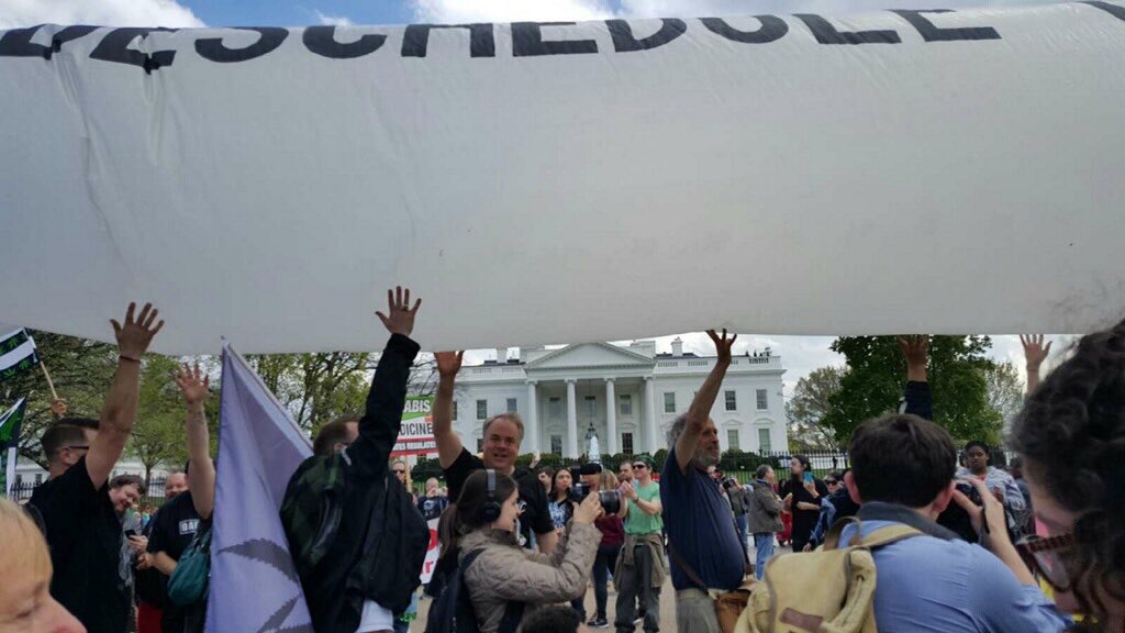 Only 2 people detained today as hundreds smoked #cannabis calling for <a href="/POTUS/">President Donald J. Trump</a> to deschedule #cannabis. #reschedule420
