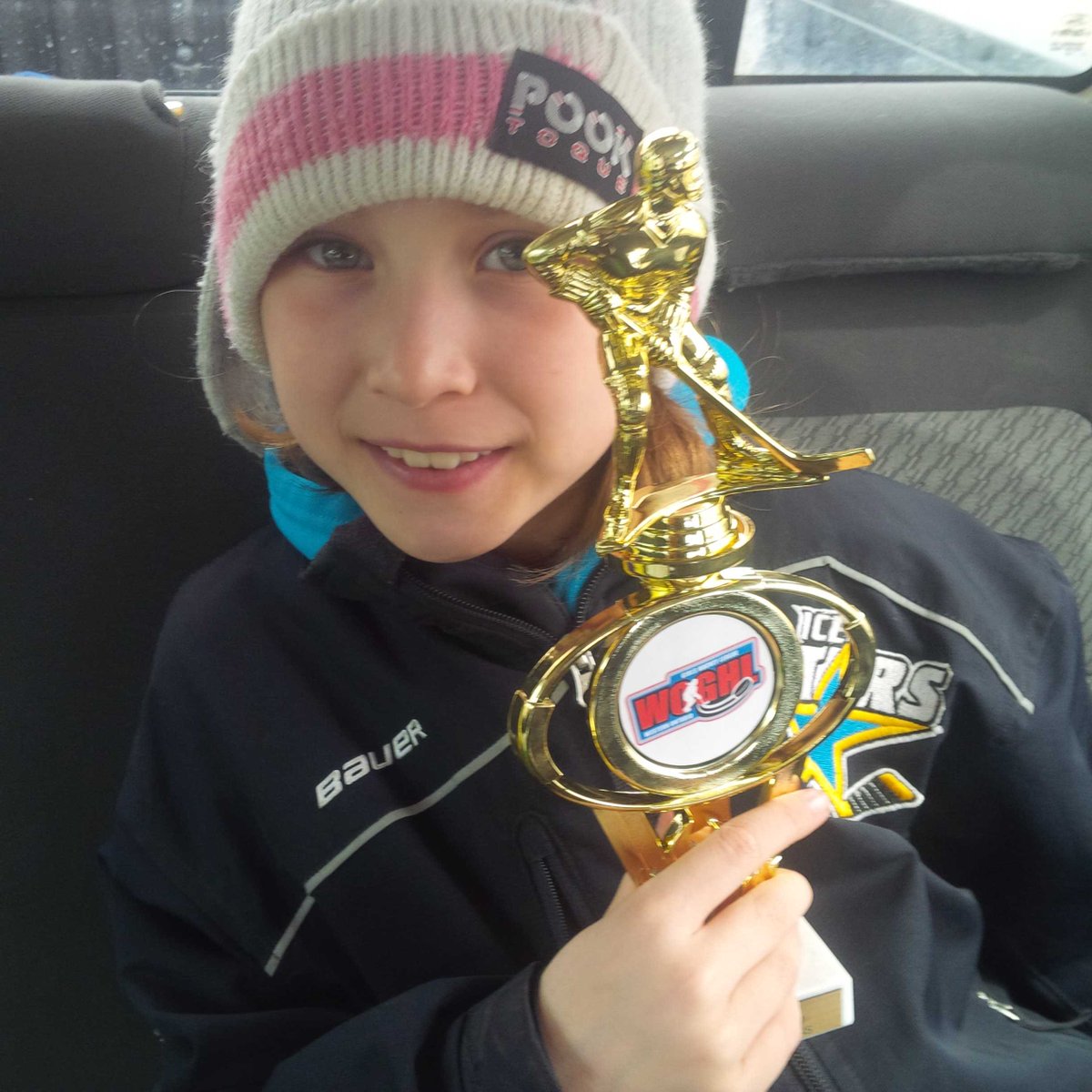 KevinCarnochan's tweet photo. Novice Ice Stars win league title. Next weekend try to be the best in the Province. #goodluckinTO https://t.co/tOHxbxpzl1