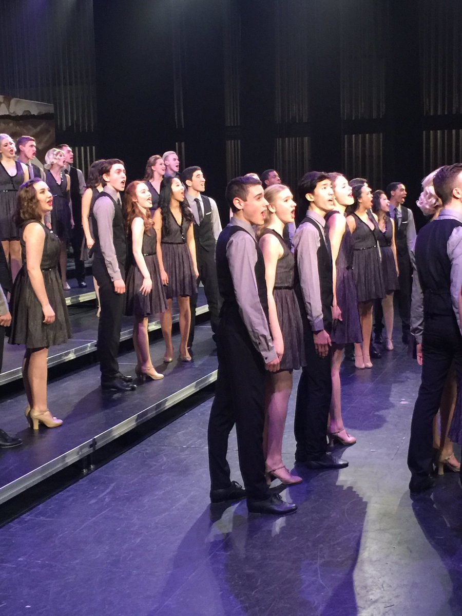 MsidePerfArts's tweet photo. ESA Splash!@showchoirs @EsaSplash #FAMEchicago https://t.co/5sCP75evgp
