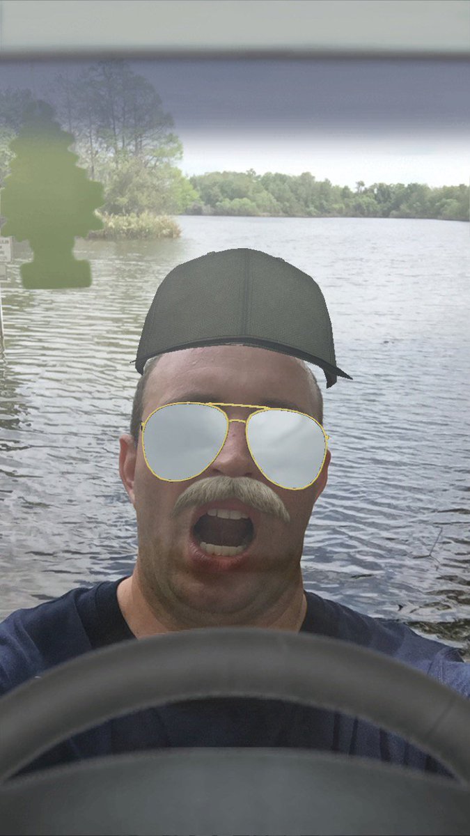 JohnnyAcademics's tweet photo. #FloridaRelays out on #LakeAlice looking for #Gators !!! #hottytoddy #OleMissTrack https://t.co/VcDyqmCP0h