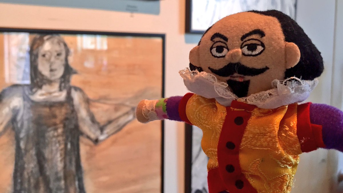 ShakespeareHMHS's tweet photo. "Although [we] be but little [we are] fierce." 💪🏼❤️🎭🤓 #Midsummer + #PuppetShakespeare + @maisydewey = #Team453 https://t.co/EWbWdnCNXm