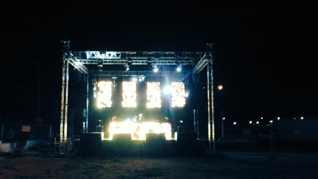 photoweek_site's tweet photo. Chicos, chicas, esto en nada empieza!!!
Menuda noche nos esperaaaaa!!!
#VergerSpringFest https://t.co/UGYNrfnYLZ