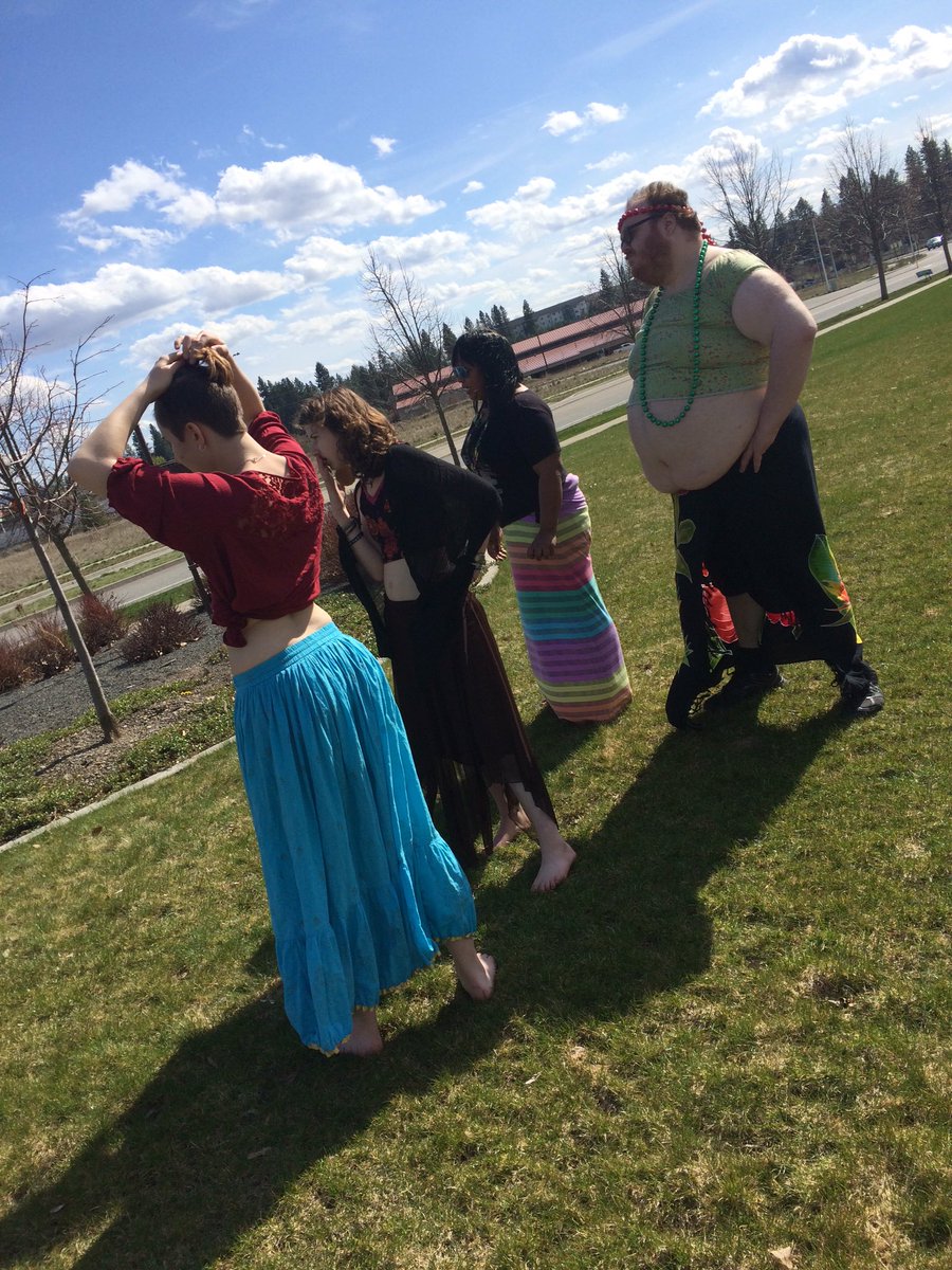 sleepystripes's tweet photo. #savethebellydancers #teamcase42 #50hourslam https://t.co/L6GHFBfNn8