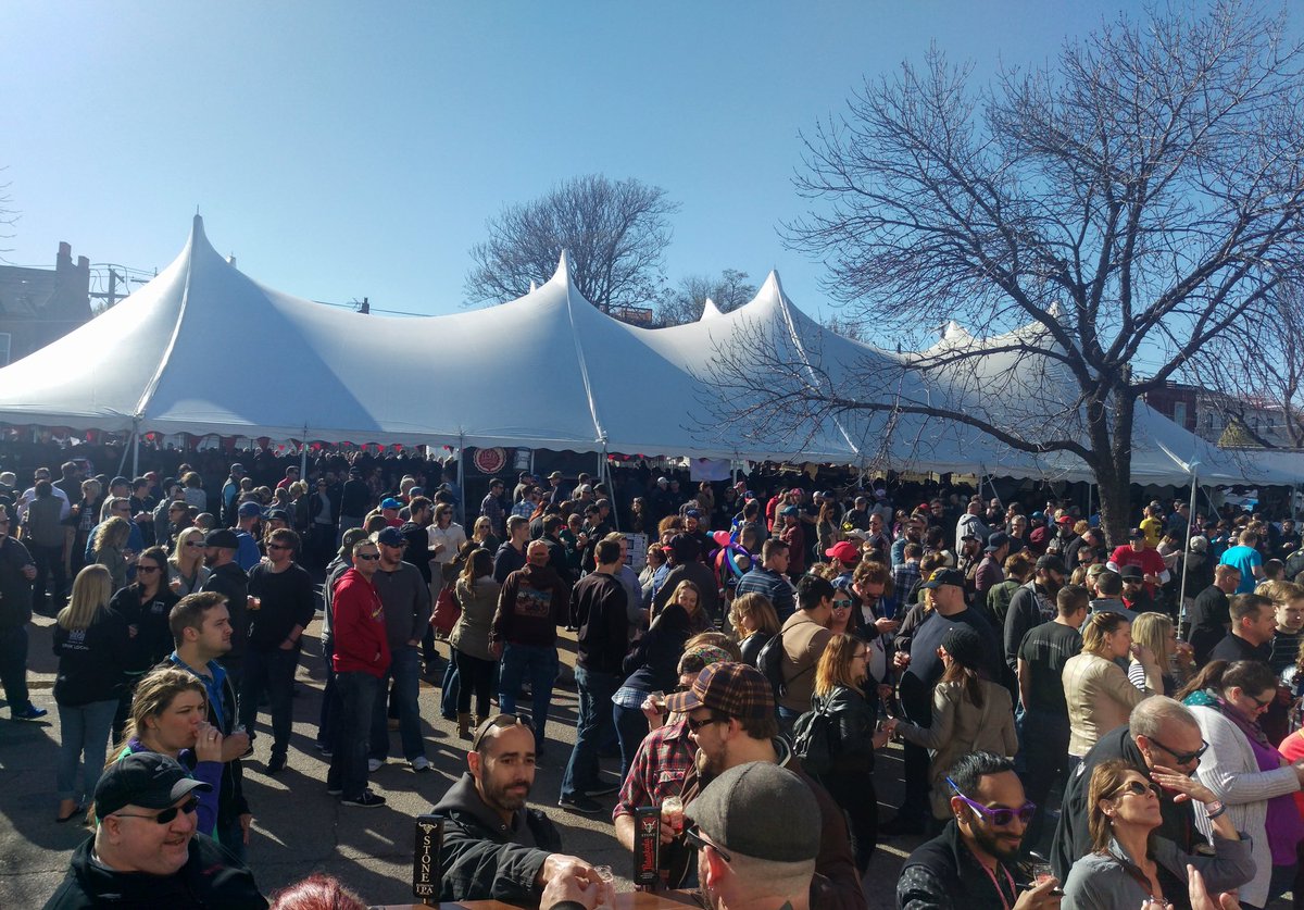 stlhops's tweet photo. Couldn't have asked for a better day for the @4HandsBrewery Lupulin Carnival! #lupulin2016 https://t.co/IyIATKUNSl