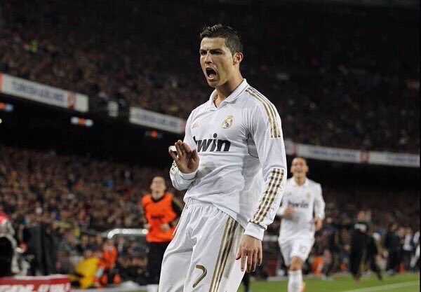 WisssamHaidar's tweet photo. Calmà.. Here... Calmà there.. Calmà for everyone 💃 #Cr7 #RMClassico #Halamadrid https://t.co/X1RxehPq95