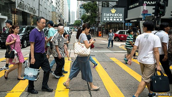 TheEconomist's tweet photo. No Piketty: @BrankoMilan reckons that inequality naturally flows in waves https://t.co/iYqvmVbtXI https://t.co/GzCR8qqszK