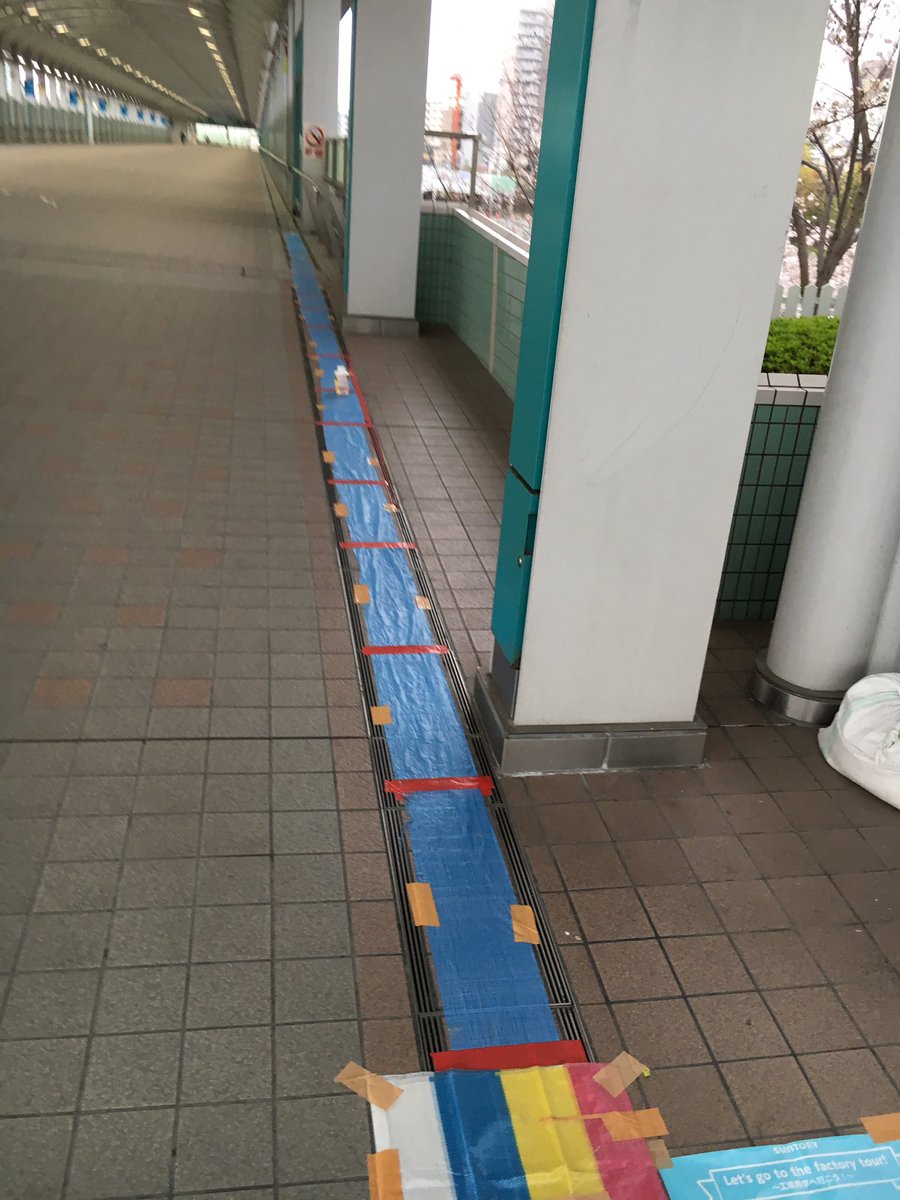 Trifecta_s2s2's tweet image. あと1週間で今年初バンダナか