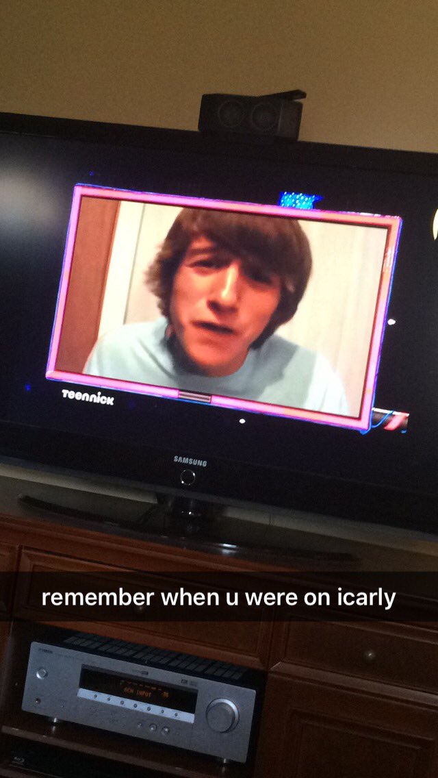 mikkimae2k14's tweet photo. @LucasCruikshank remember when you were on iCarly??? https://t.co/nJswUADgrq