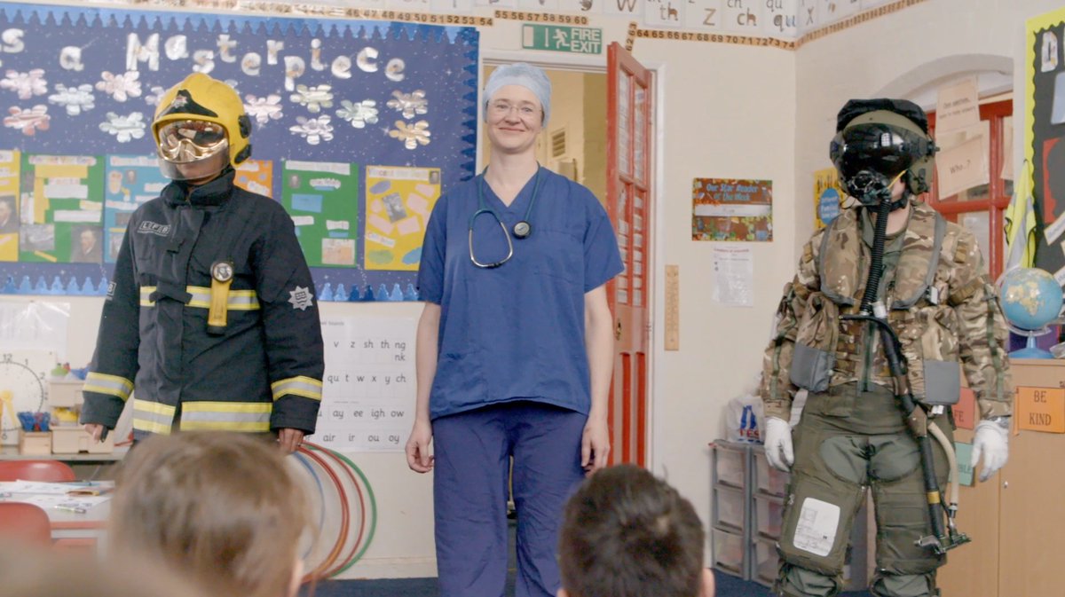 Rocket_Woman1's tweet photo. 22 children of 5-7 yrs old were asked to draw firefighter, surgeon &amp; pilot https://t.co/NhpSyE9B25 #RedrawTheBalance https://t.co/grqqEsMasJ