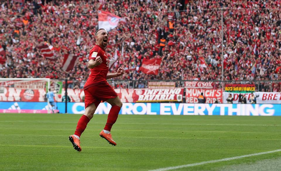 [7] [Mittelfeld] Franck #Ribéry  - Page 24 CfEflDnWAAA-6-V