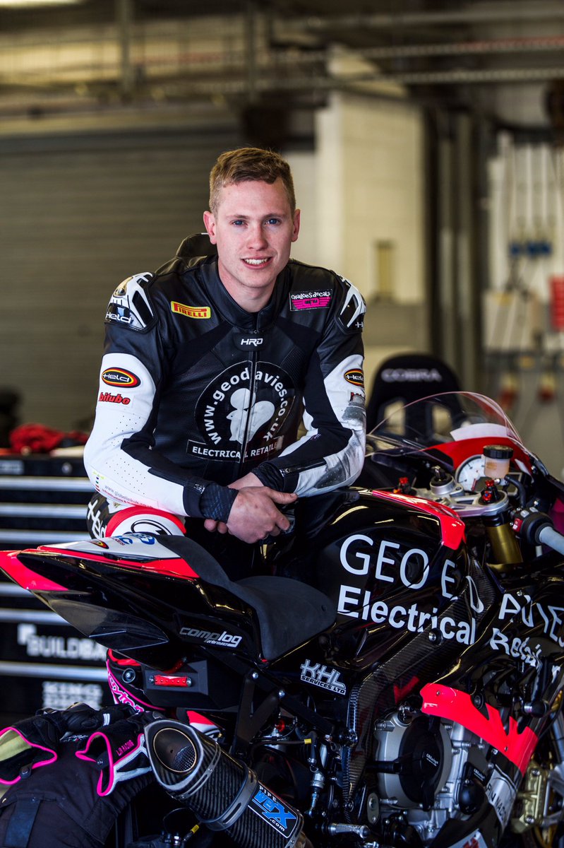 <a href="/Geoedavies/">Geo.E.Davies</a> @leonjeacock #silverstone #testing