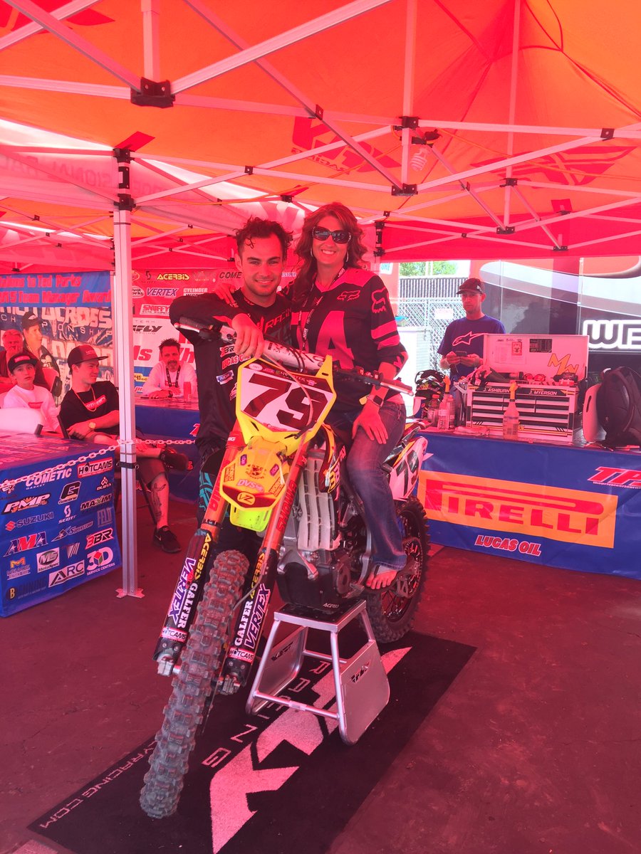 rose_tina2010's tweet photo. Picture on Nick's bike!! @nickschmidt415 #Santaclara #oncation #motorcross #nickschmidt #girlsweekend #picformyson https://t.co/zwwKsX4Wcv