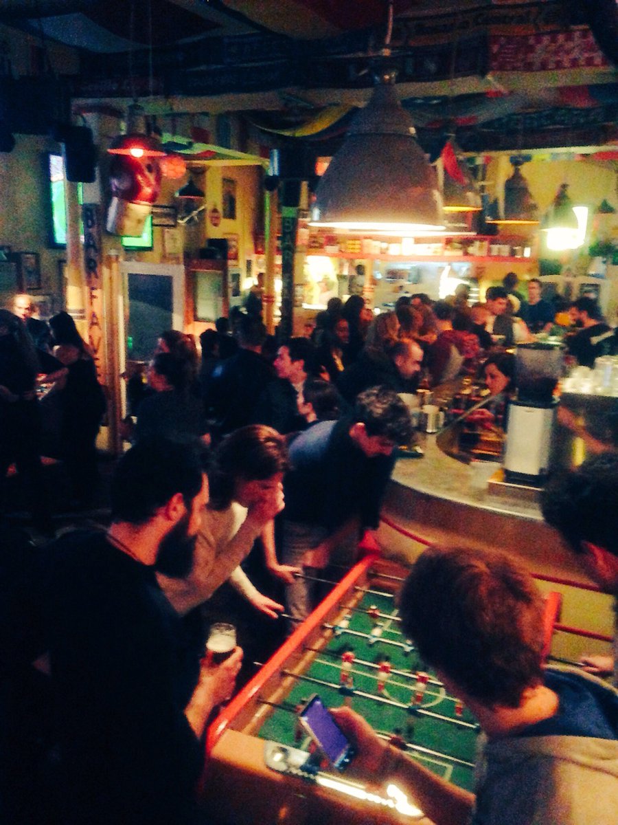 morenobonav's tweet photo. @losalongiles we will bring you here! It's like being on the moon #barkick #london #moondelivery https://t.co/QP95taZ90M
