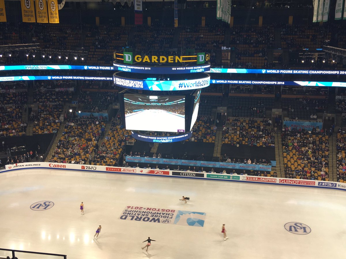 I am literally dying. #Worlds2016