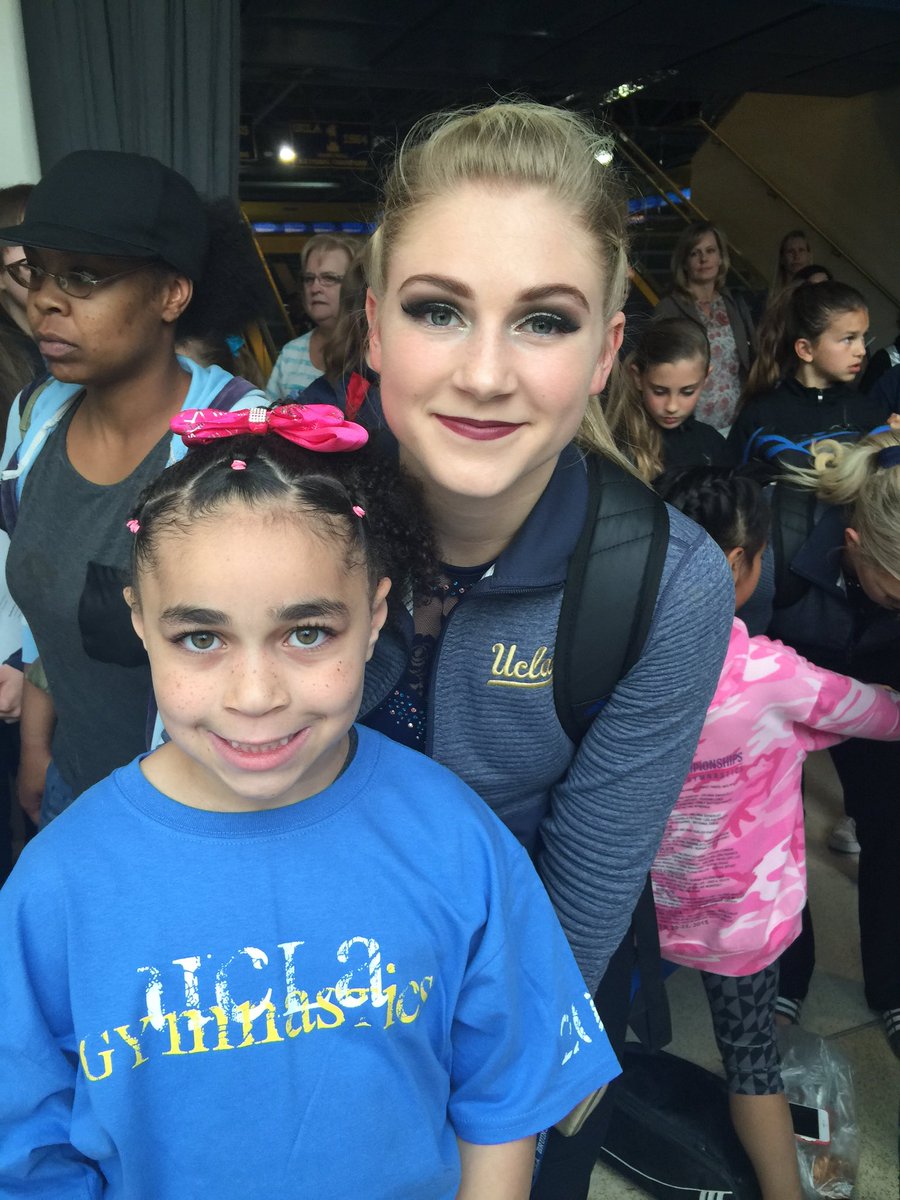HeavenTheFirst's tweet photo. See you next year @MadisonPreston8 https://t.co/5XcKg9Pkbo
