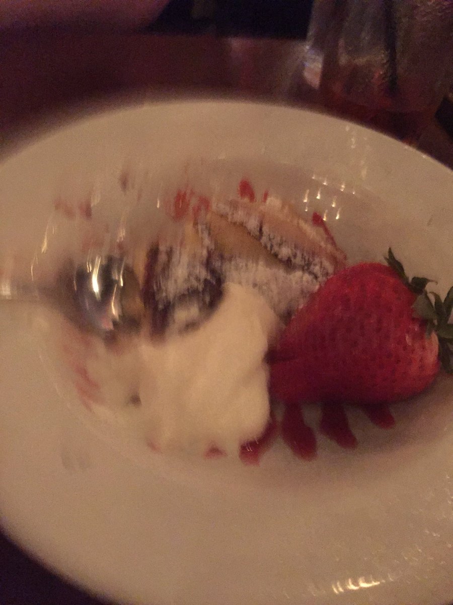 NiceSpoons's tweet photo. Gotta use a #spoon for a desert so delicious https://t.co/FDpwJsS8so