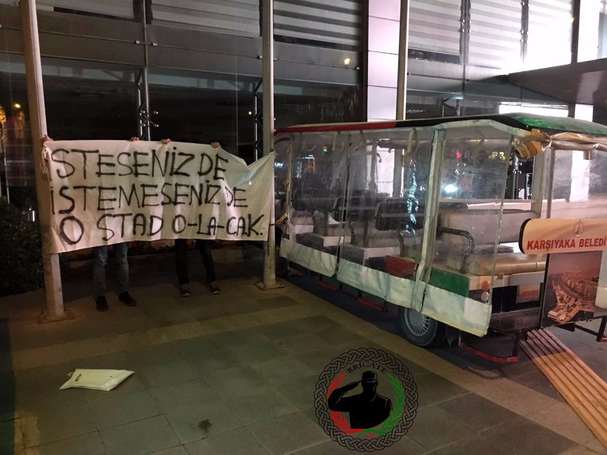 KSKBrigate's tweet photo. Davalar engel olamaz stadımızı istiyoruz! @SopaliFanzin @ArkaBesliForum https://t.co/Ulrt7iiLeO