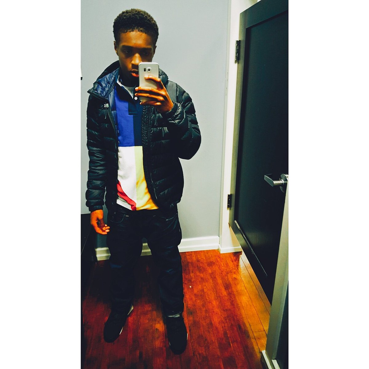 young_kingg's tweet photo. Yeah iknow ✈⛽ https://t.co/IATbMtHxrN